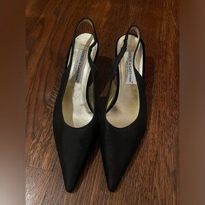 Dolce & Gabbana black pointy kitten heels
